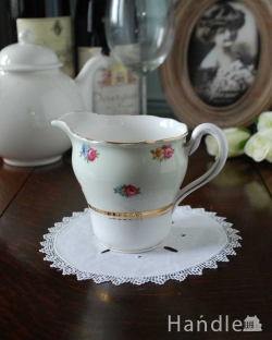アンティーク雑貨 アンティーク食器 イギリスから届いた、お花が上品なアンティークミルクポット