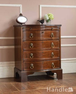 アンティーク家具 アンティークのチェスト マホガニー材を使ったアンティーク英国輸入家具、鍵付きベッドサイドチェスト（４段） 