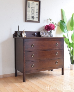 アンティーク家具 アンティークのチェスト 英国の定番アンティーク家具、落ち着いたオーク材の３段チェスト