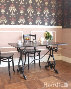 アンティーク家具 アンティークのテーブル アンティーク輸入家具、アイアン脚がお洒落なイギリスらしいパブテーブル