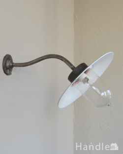 照明・ライティング ウォールライト・ウォールランプ 玄関におススメの照明、フランスアンティークのデッキランプ(外灯）（B22球付）