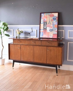 アンティーク家具 アンティークのキャビネット 北欧スタイルのヴィンテージ家具、G-PLAN社の素敵なサイドボード（トラー＆ブラック）