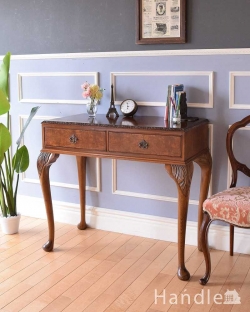 アンティーク家具 アンティークのデスク・書斎机 英国のアンティーク家具、優雅な引き出し付コンソールテーブル