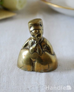 アンティーク雑貨  ディスプレイにも映える、イギリスアンティークの真鍮ベル