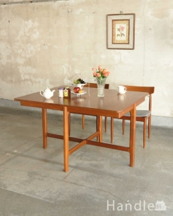 アンティーク家具 アンティークのテーブル マッキントッシュ社のヴィンテージ家具、イギリス輸入のダイニングテーブル