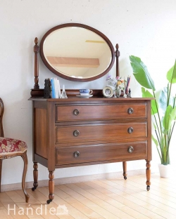 アンティーク家具 アンティークのドレッサー 落ち着いた大人のドレッシングチェスト、ウィルナット材の英国アンティーク家具
