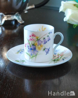 アンティーク雑貨 アンティーク食器 色鮮やかな草花が描かれたシェリーのワイルドフラワー、アンティークカップ&ソーサー(デミタスセット)
