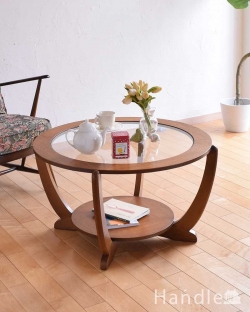 アンティーク家具 アンティークのテーブル 上から見てもお洒落なイギリスで見つけた、ビンテージのガラス天板コーヒーテーブル