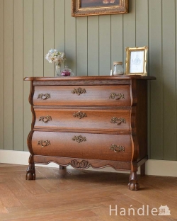 アンティーク家具 アンティークのチェスト 優雅なフランススタイルのアンティーク家具、小ぶりな３段チェスト（コモード）