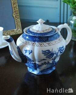 アンティーク雑貨 アンティーク食器 英国から届いたアンティークティーポット、ブルーとホワイトの模様が美しいウィローパターン