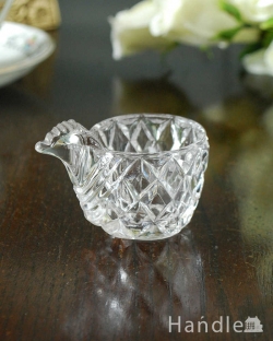 アンティーク雑貨 サラダボウル アンティーク 小さな持ち手付きの可愛いエッグスタンド、アンティークプレスドグラスのエッグカップ