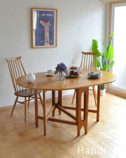 アンティーク家具 アンティークのテーブル 北欧スタイルのホールディングテーブル、ヴィンテージドロップリーフテーブル（伸張式）