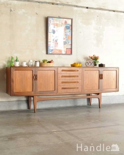 アンティーク家具 アンティークのキャビネット カッコいいG-planのヴィンテージ家具、テレビ台に使える「フレスコ」シリーズのサイドボード