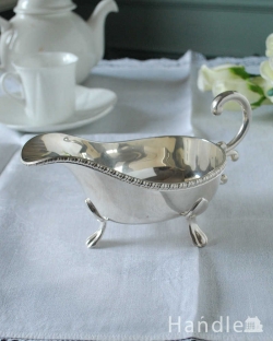 アンティーク雑貨  ハンドルの曲線も美しいアンティーク シルバープレートのソースポット 