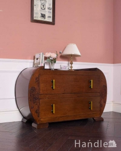 アンティーク家具 アンティークのチェスト イギリスで見つけた曲線がキレイなアンティーク家具、アールデコの２段チェスト