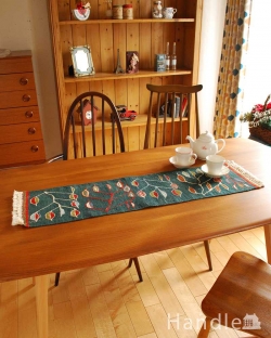 アンティーク雑貨 ドイリー・クロス トルコから届いたキリムのテーブルランナー