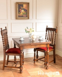 アンティーク風の家具、伸張式のドローリーフテーブル