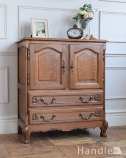 アンティーク家具 アンティークのチェスト フランスのおしゃれなキャビネット、猫脚のアンティークサイドボード