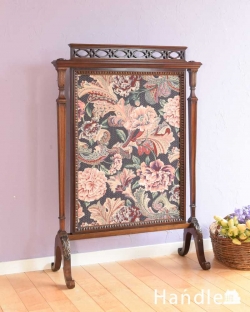 アンティーク家具 その他 アンティーク家具 イギリスで見つけたアンティーク家具、暖炉の前で使うファイヤースクリーン 