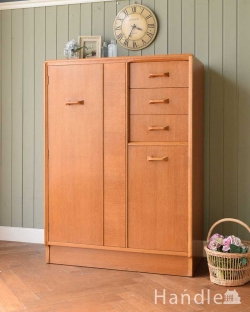 アンティーク家具 アンティークのキャビネット 一台で3役!とってもめずらしいG-PLANのヴィンテージキャビネット(ワードローブ)