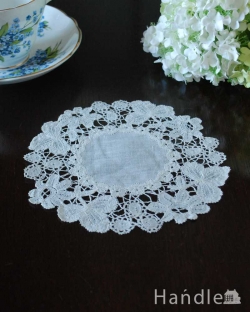 アンティーク雑貨 ドイリー・クロス フランスで見つけた三つ葉のクローバーのアンティークドイリー