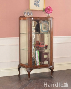 アンティーク家具 アンティークのキャビネット ミラーがキラッと輝くアンティークのショーケース、英国のガラスキャビネット