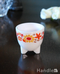 アンティーク雑貨 サラダボウル アンティーク フランス生まれのおしゃれなオパールガラス、アルコパル社エッグスタンド