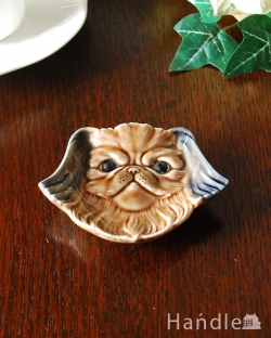 アンティーク雑貨 アンティーク食器 イギリスで見つけたWADE社のビンテージ陶器、イヌのモチーフのお皿