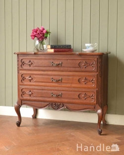 アンティーク家具 アンティークのチェスト フレンチスタイルの優雅なアンティーク家具、収納力たっぷりのチェスト(ドロワー)