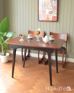 アンティーク家具 アンティークのテーブル G-PLANのビンテージ家具、めずらしいデザインのエクステンションテーブル