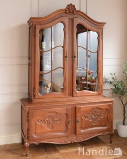 アンティーク家具 アンティークのキャビネット フランスのゴージャスなアンティーク家具、食器棚や本棚にもなるガラスキャビネット(カップボード)