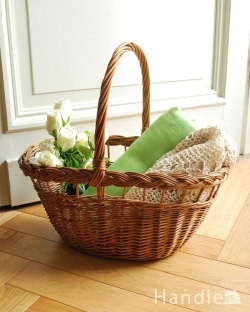 アンティーク雑貨 アンティークバスケット イギリスで見つけたアンティークの雑貨、実用的に使えるバスケット