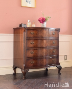 アンティーク家具 アンティークのチェスト 英国で出会った美しいアンティークの家具、チェストオブドロワーズ