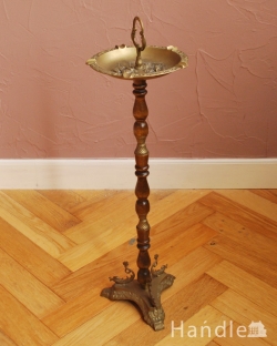 アンティーク家具 その他 アンティーク家具 アンティークの灰皿、イギリスで見つけた持ち手付きのアシュトレイスタンド