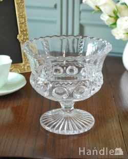 アンティーク雑貨 サラダボウル アンティーク イギリスで見つけたアンティークガラスの脚付きデザートグラス（プレスドグラス）