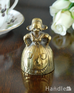 アンティーク雑貨 英国で見つけたアンティークの真鍮雑貨、可愛くて小さなベル