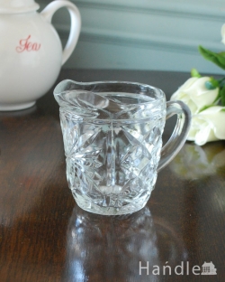 アンティーク雑貨 デカンタ・カラフェ アンティーク イギリスから届いたアンティークガラス雑貨、可愛いプレスドグラスのミルクピッチャー