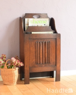 アンティーク家具 マガジンラックおしゃれ アンティークのマガジンラック、イギリスの装飾が美しい家具（持ち手付き）