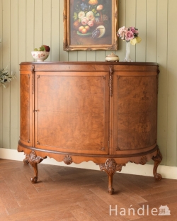 アンティーク家具 アンティークのキャビネット 英国アンティークのサイドボード、ウォールナットの杢目が美しいイギリスのキャビネット