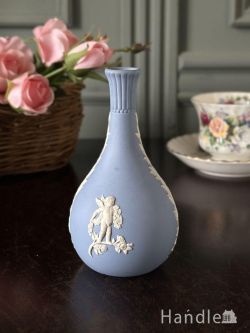 アンティーク雑貨 フラワーベース・花瓶アンティーク 英国から届いたアンティークのジャスパーウェア、ウェッジウッド（WEDGWOOD)の一輪挿し