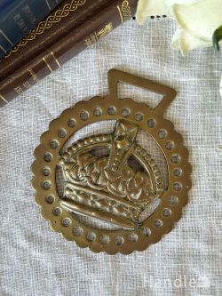 アンティーク雑貨 アンティークオブジェ 王冠のモチーフがおしゃれなアンティーク雑貨、真鍮製のホースブラス