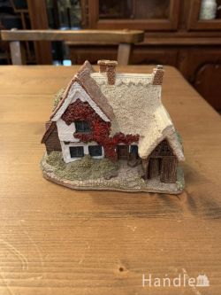到着予定商品 アンティークオブジェ Lilliput Lane