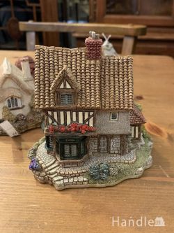 到着予定商品 アンティークオブジェ Lilliput Lane