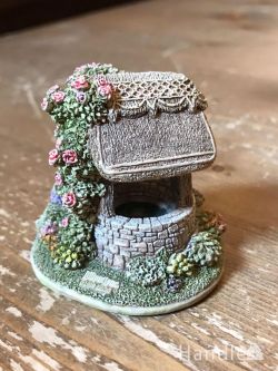 到着予定商品 アンティークオブジェ Lilliput Lane