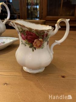 到着予定商品 アンティーク食器 ROYAL　ALBERT Old Country Roses ピッチャー