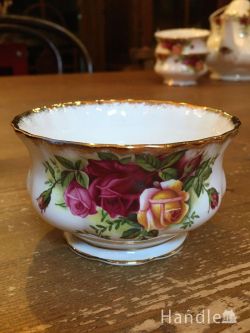 到着予定商品 アンティーク食器 ROYAL　ALBERT Old Country Roses ボウル