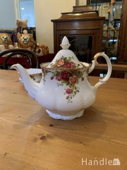 到着予定商品 アンティーク食器 ROYAL　ALBERT Old Country Roses ポット
