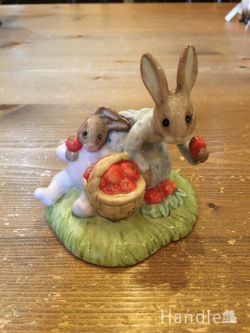 到着予定商品 アンティークオブジェ ROYAL DOULTON  Bunnykins STRAWBERRIES BUNNYKINS