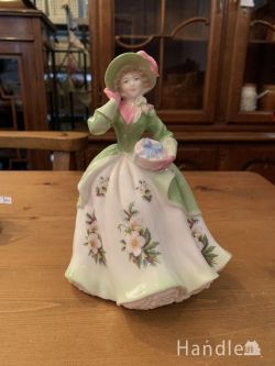 到着予定商品 アンティークオブジェ ROYAL WORCESTER Sweet Holly 