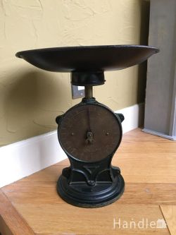 到着予定商品  アンティーク Salter scale
